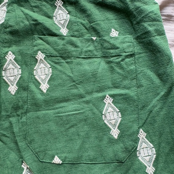 Green Patterned Wide-Leg Pants - Picture 5 of 6